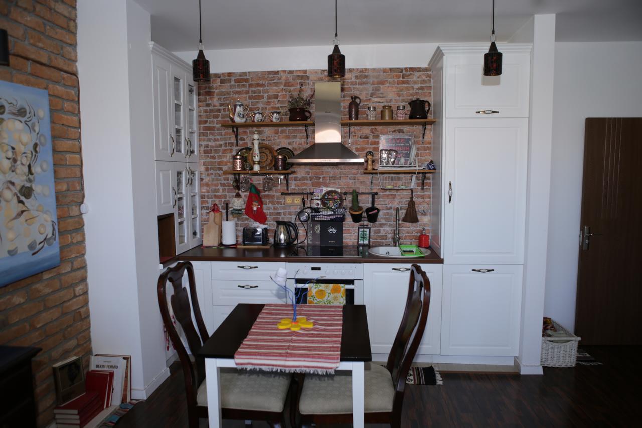 Apartment Nesti In Pristina Kosovo Экстерьер фото